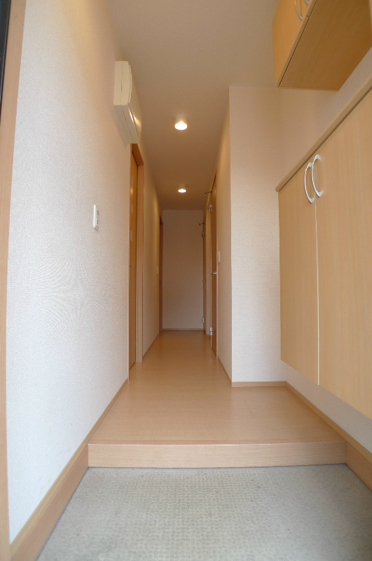 ディアコート北野 玄関