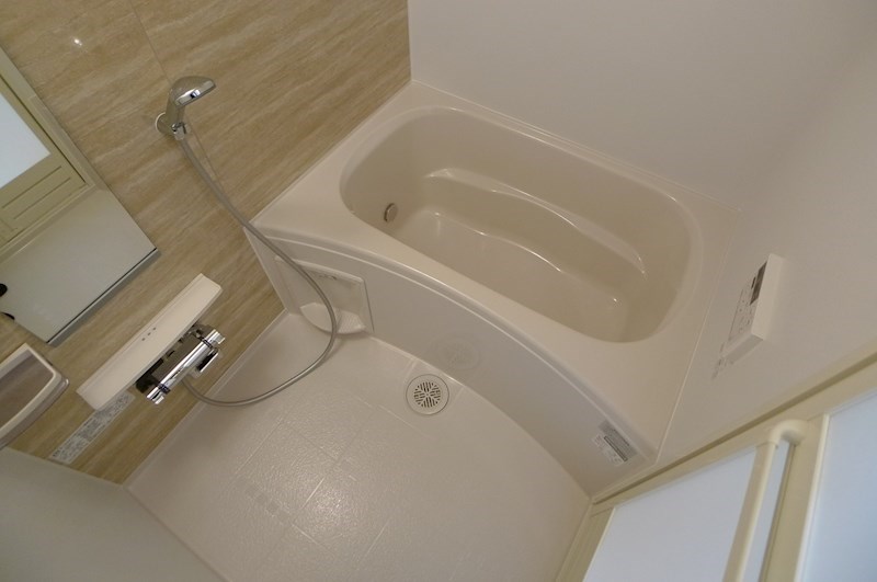 ブリック　フェアリー 風呂画像