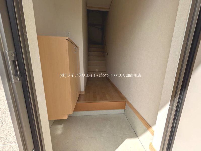 メゾン雅 玄関