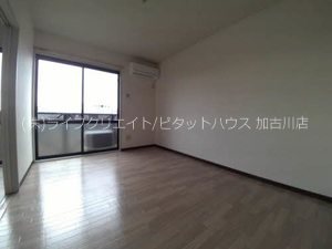 フレグランス古宮Ａ棟 リビング