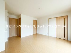 ベル・フロンテB リビング