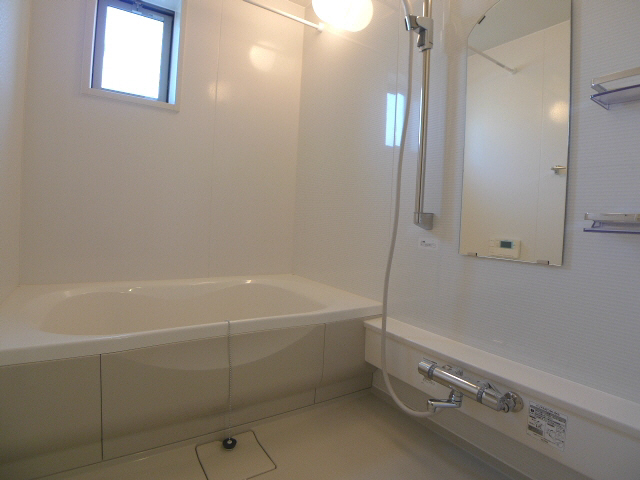 カンパーニュＢ 風呂画像