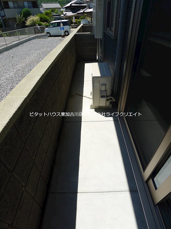 シャーメゾンバミューダグラス ベランダ