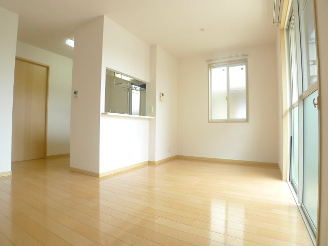 PARADORES Ｃ棟 リビング