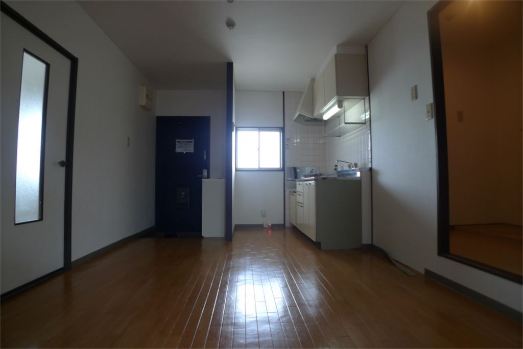 メゾンいなみ野 玄関