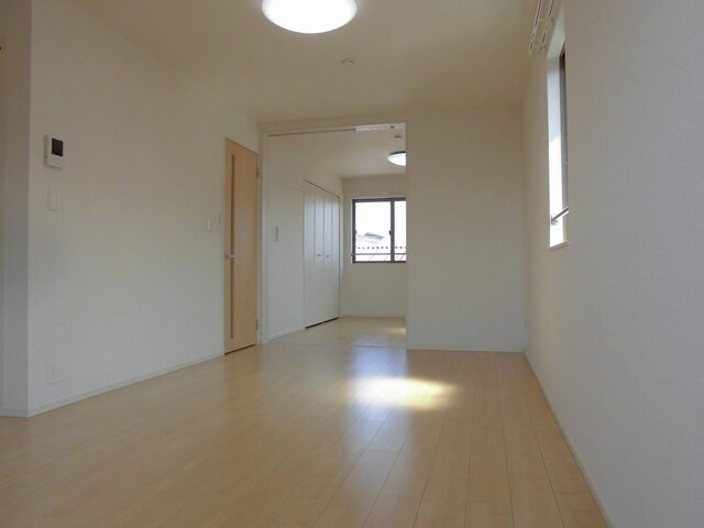 クローバー上本町 リビング