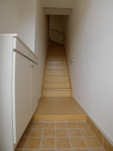 コート・ブリエ 玄関