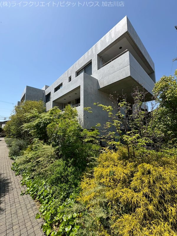 トロア　ボア 101号室 外観