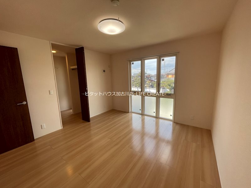 ルーチェ  ベッドルーム