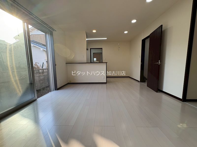 エスティバル加古川西 リビング