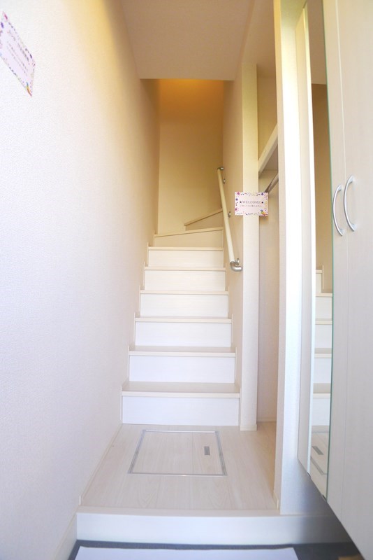 オリエンタル 玄関