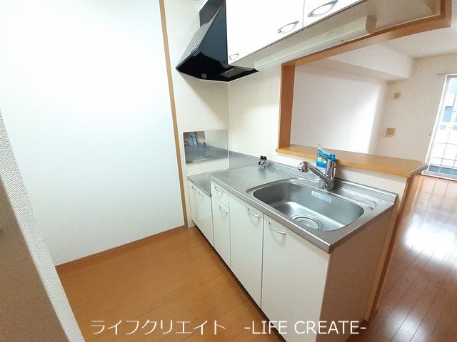 ヴィラ・セレーノ キッチン