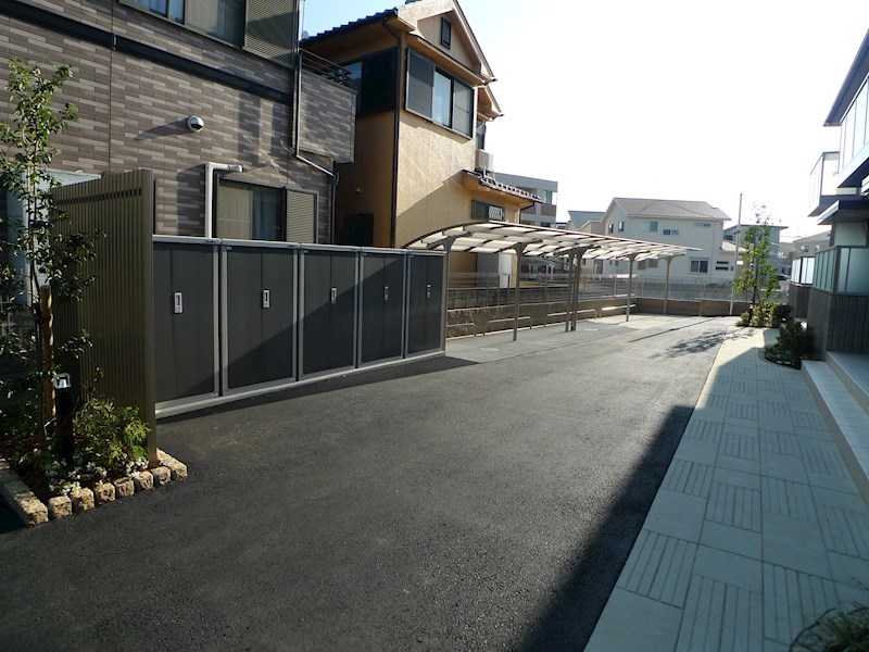 ブルーロワ その他外観2