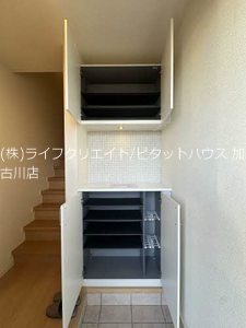 シャーメゾンいろは 玄関