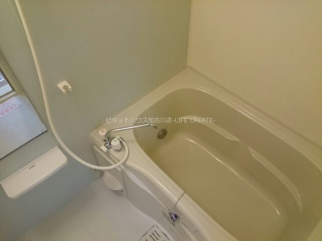 コート・ブリエ 風呂画像