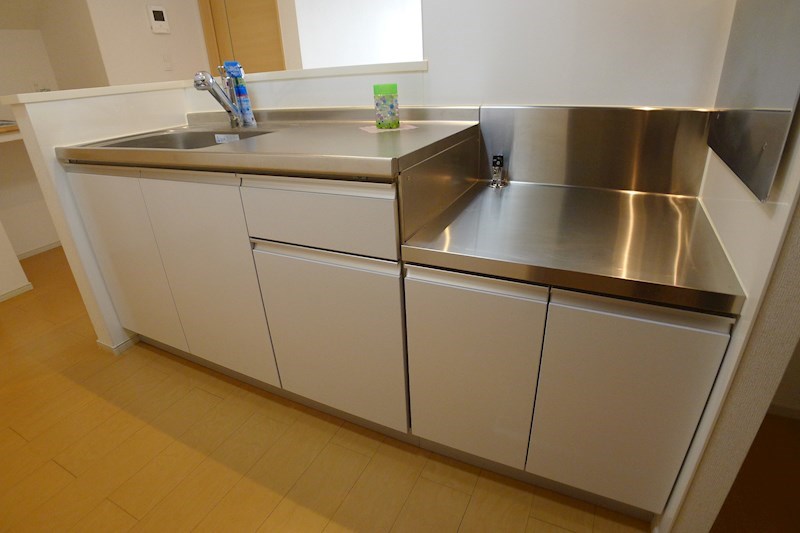 ミル　メルシィ その他8