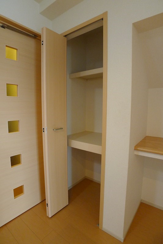 ミル　メルシィ その他11