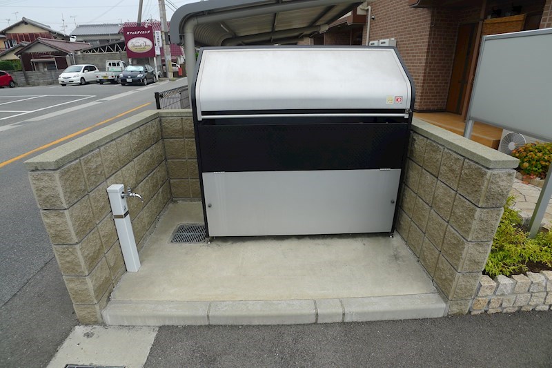 ミル　メルシィ その他17