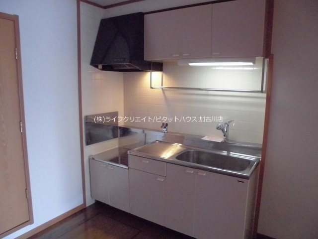 ヴァンヴェールＡ キッチン