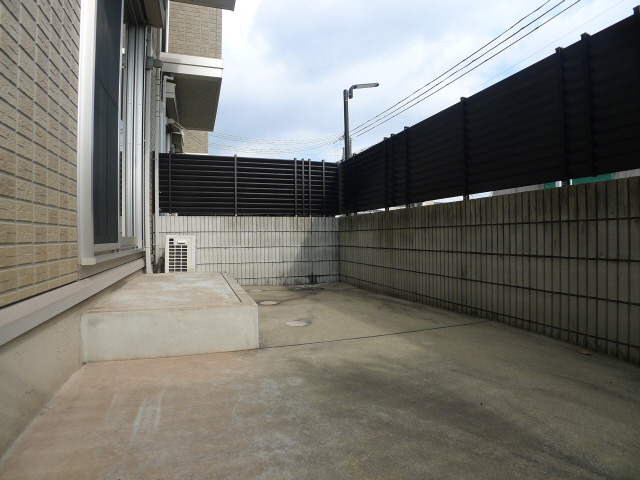 ウエストサイドスクエア ベランダ