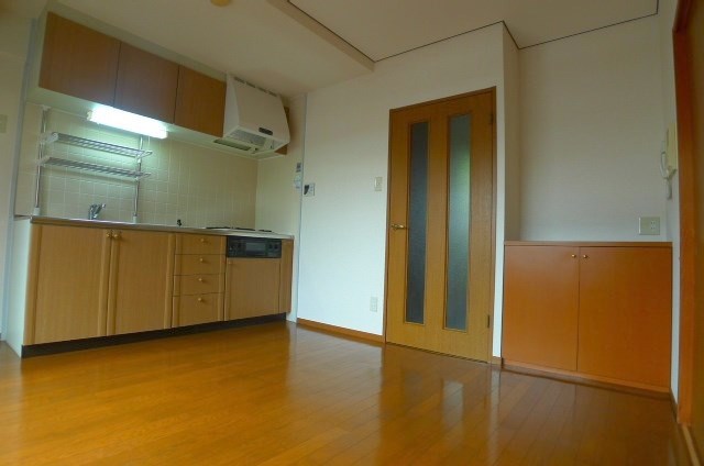 プレシャス新在家 リビング