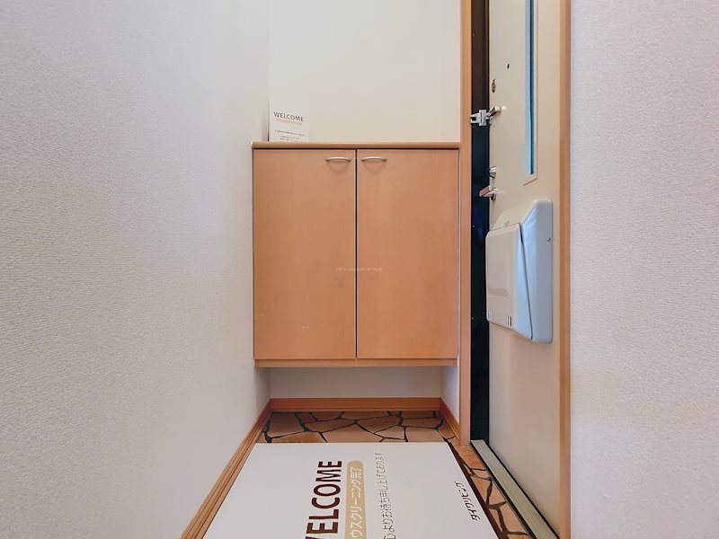 クレールハイムＢ棟 玄関