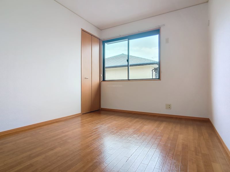 クレールハイムＢ棟 ベッドルーム