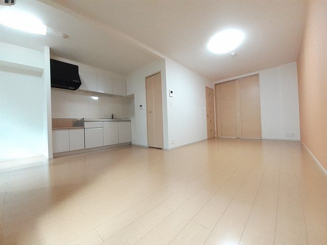 フルール ドゥ スリジェ・エー リビング