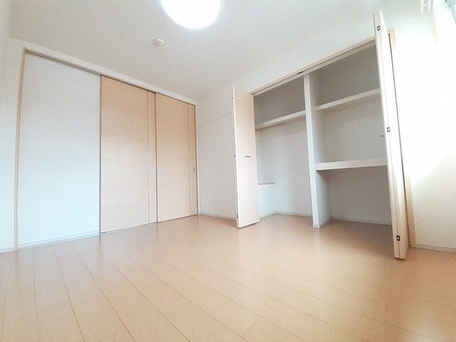 フルール ドゥ スリジェ・エー ベッドルーム