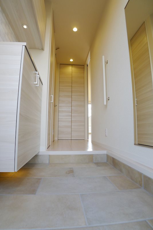 レジュール・ブリアン 玄関