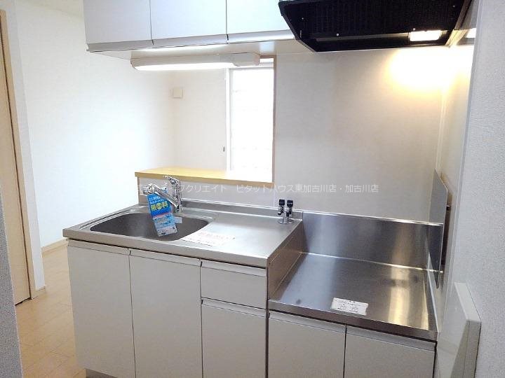 スール　サントゥアーリオ キッチン