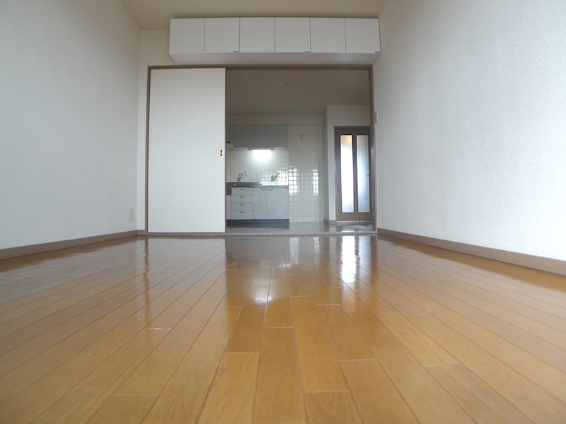 エンジェル尾上 リビング