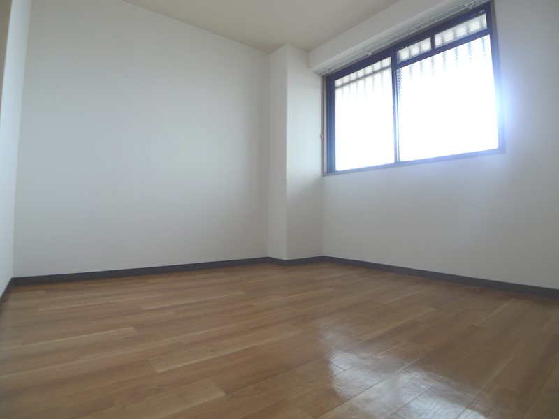 エンジェル尾上 ベッドルーム