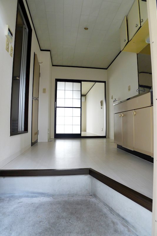 アレックス二俣 玄関