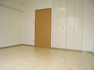 エクレール ベッドルーム