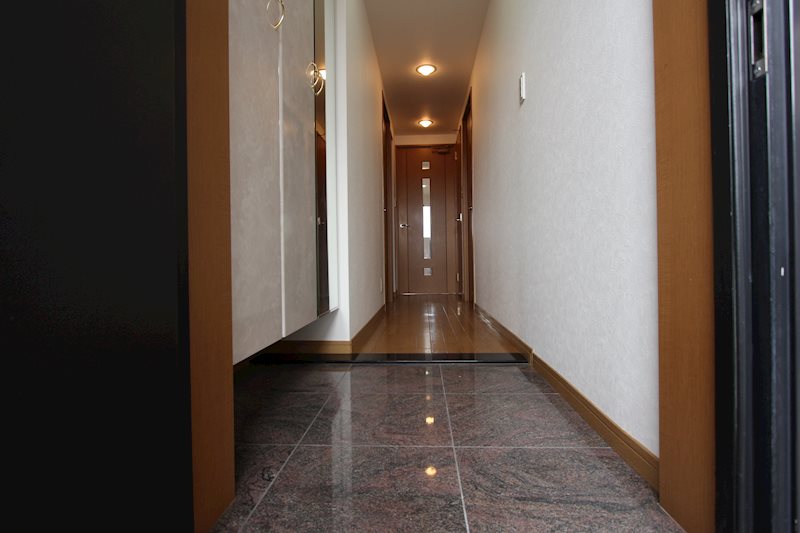 リベール加古川プラザ弐号館 玄関