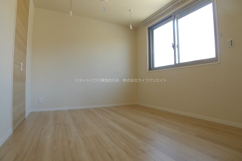 メゾン松の上 ベッドルーム