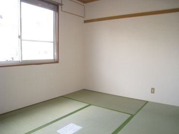 ルミエールＡ ベッドルーム