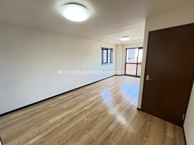 コンフォース・アイ その他10