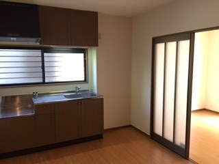 ビューラー高砂　A棟  リビング