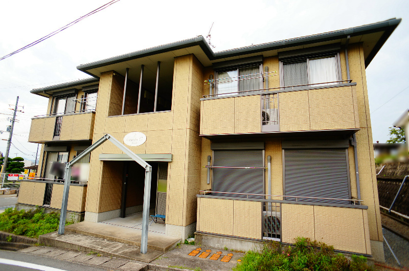 オネスト　 外観写真