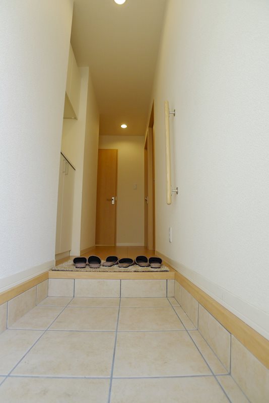 東加古川ビバリーヒルズ 玄関