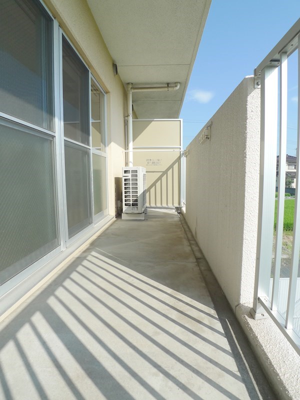ECO　NISHIFUTAMI ベランダ