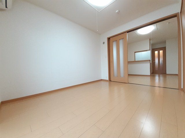 メイリーパエーゼ ベッドルーム