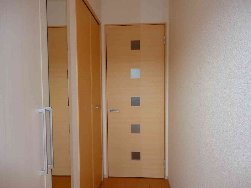 ハピネス・Ｋ 玄関