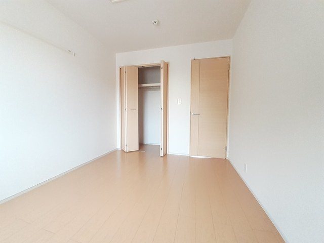 グラン　ルーチェⅠ ベッドルーム