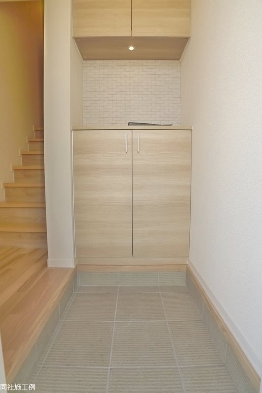 グランステージ曽根 玄関