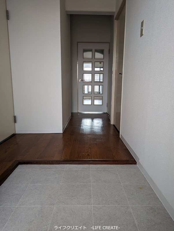 カサベルデ加古川 玄関