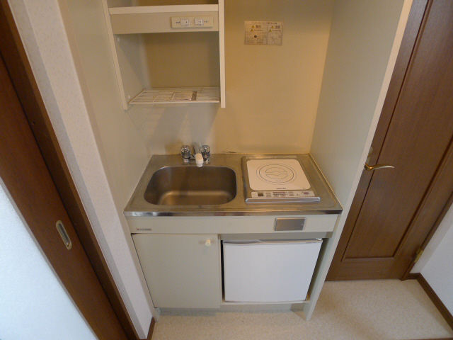 ハイツ新在家 キッチン
