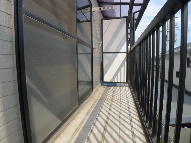 ハイツ新在家 ベランダ